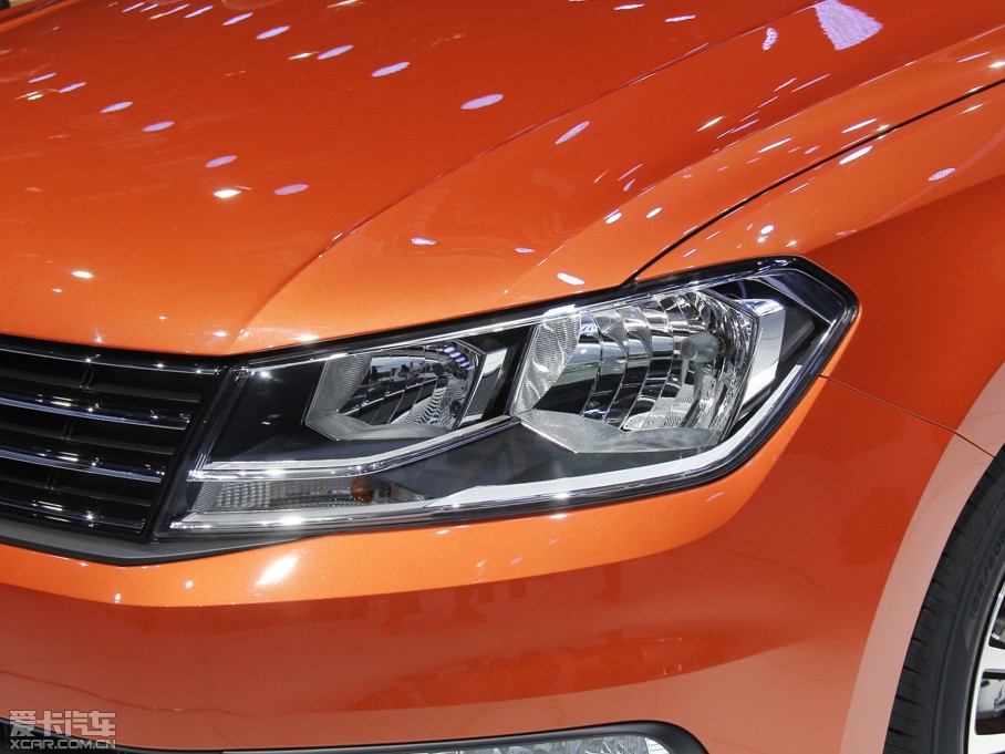 2015ɣ{Ƽ{ 230TSI DSGA