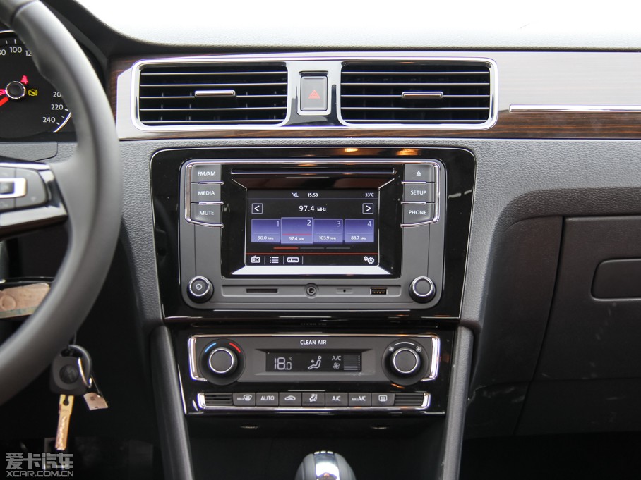 2015ɣ{Ƽ{ 230TSI DSGA