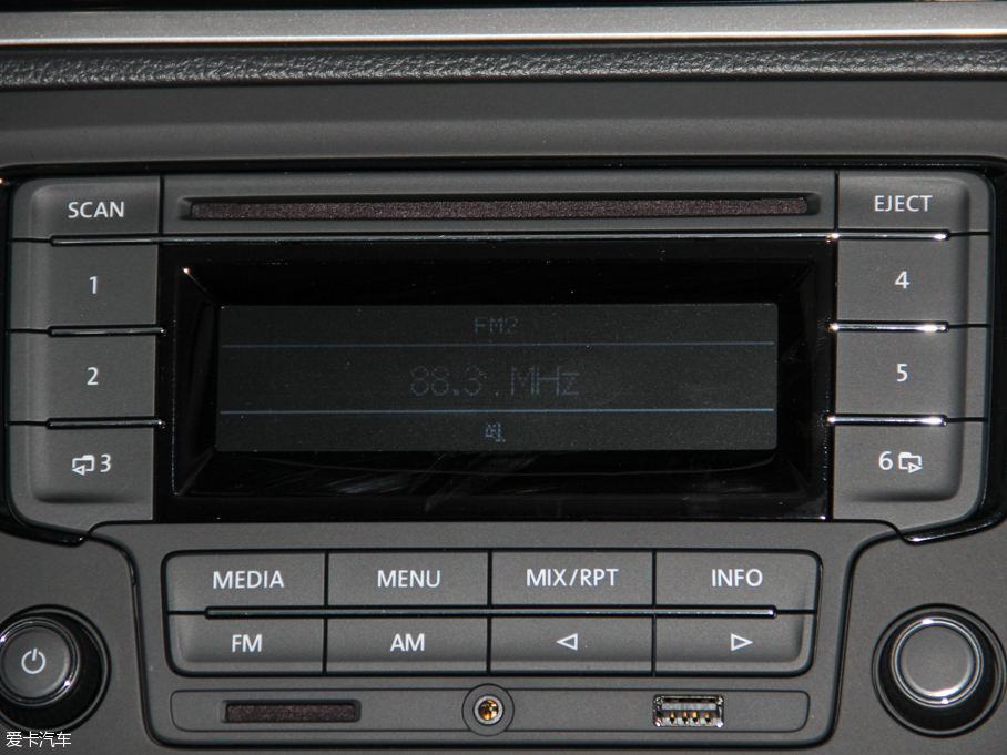 2015ɣ{Ƽ{ 1.6L ք(dng)L(fng)