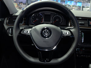 2015230TSI DSGA п؅^