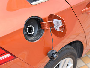 2015230TSI DSGm (ji)^