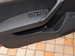 2015230TSI DSGm ǰT(ch)g