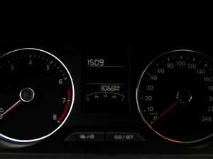 2015230TSI DSGm п؅^