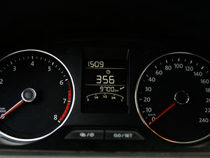 2015230TSI DSGm п؅^