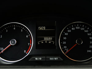 2015230TSI DSGm п؅^