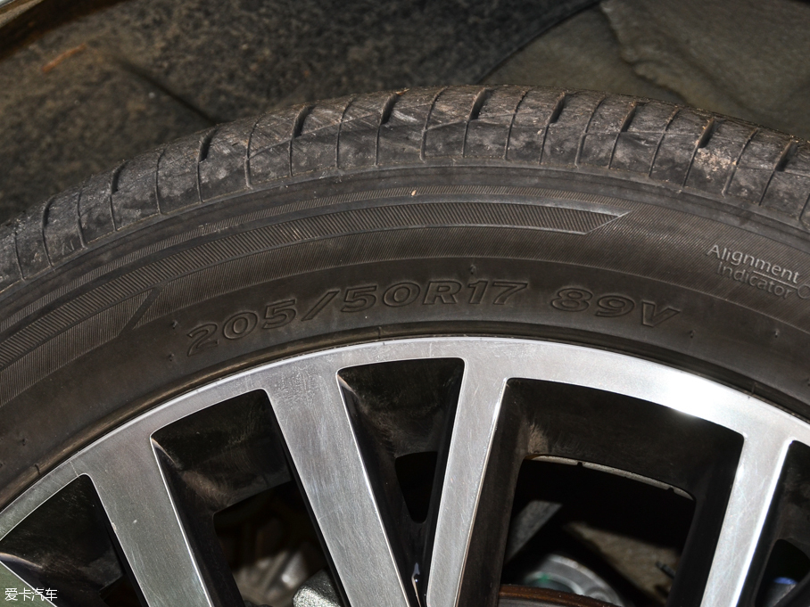 2015݃Ɏ 230TSI DSGA