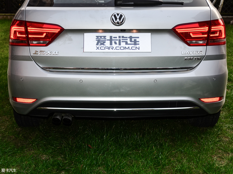 2015݃Ɏ 230TSI DSGA