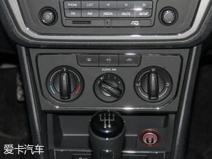 上汽大眾2015款朗逸