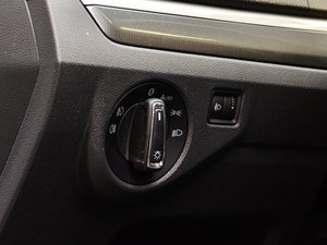 2015款230TSI DSG豪华版 空间座椅
