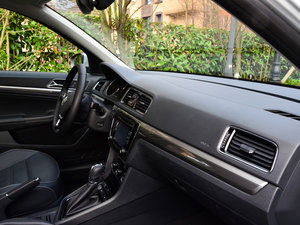 2015款230TSI DSG豪华版 空间座椅
