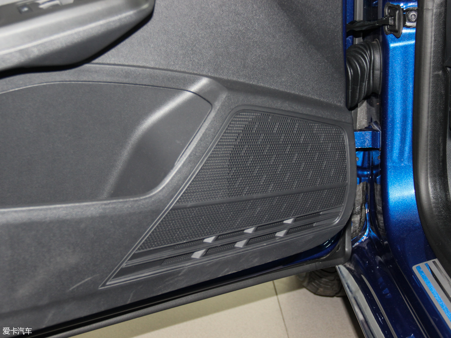 2015݃Ɏ 1.6L Ԅ(dng)A