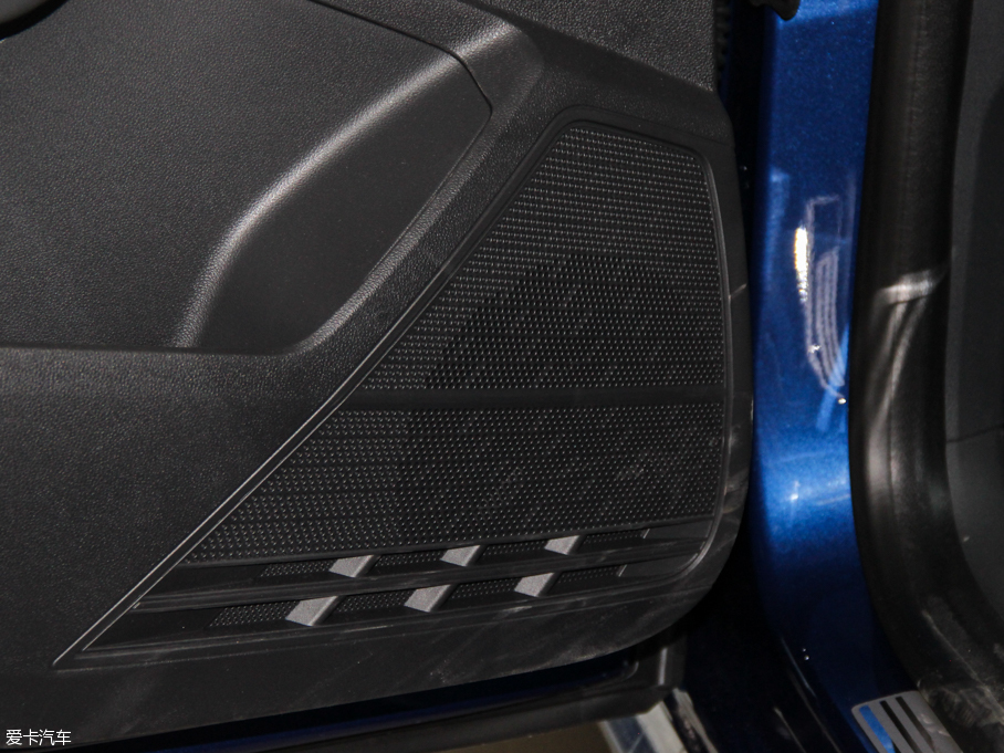 2015݃Ɏ 1.6L Ԅ(dng)A