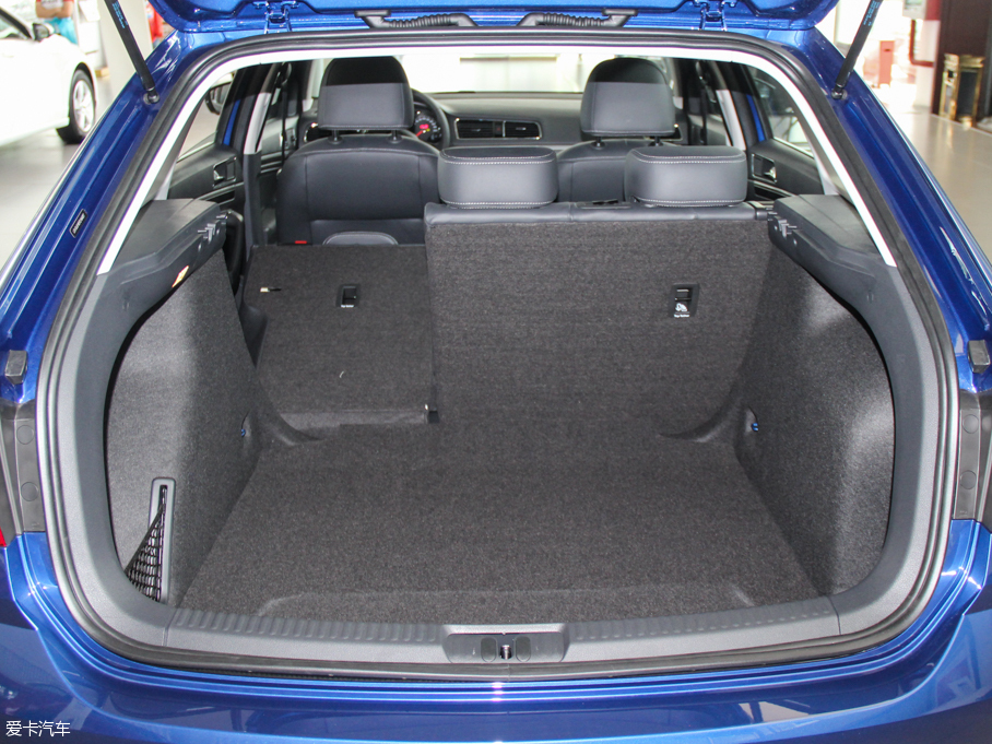 2015݃Ɏ 1.6L Ԅ(dng)A