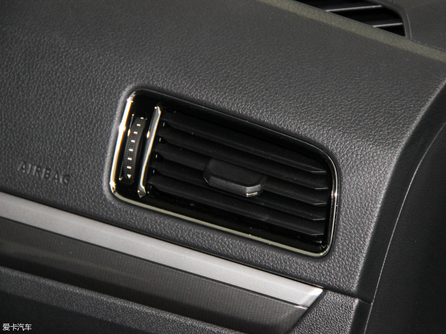 2015݃Ɏ 1.6L Ԅ(dng)A