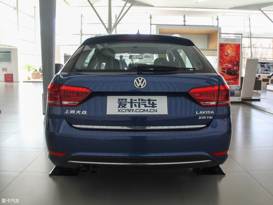 2015݃Ɏ 230TSI DSGm