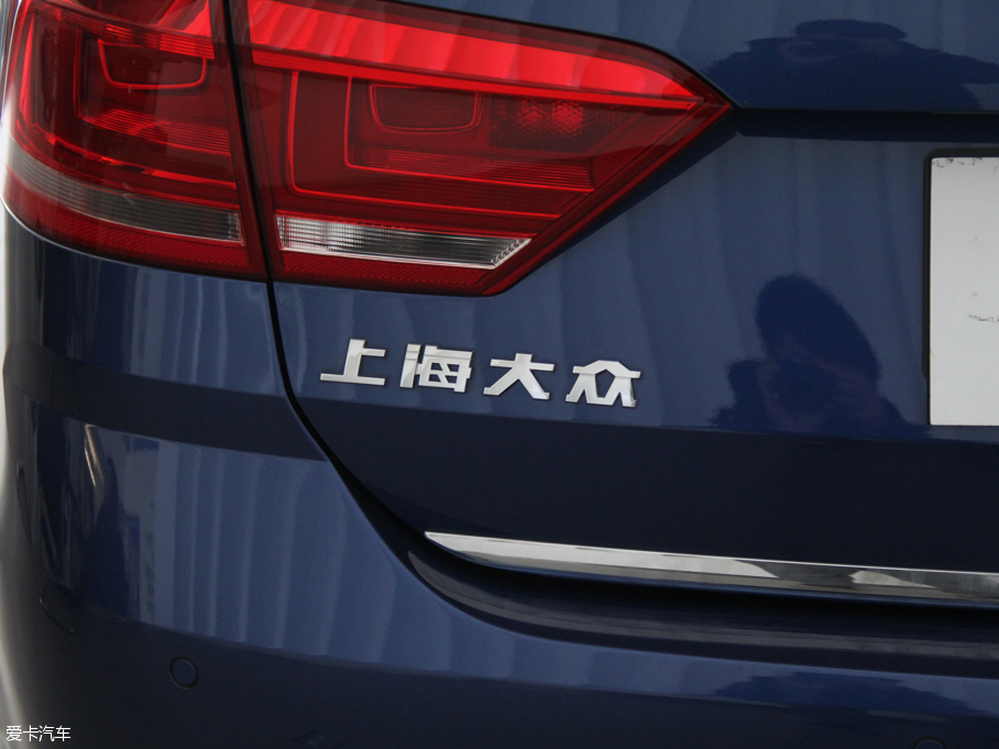 2015݃Ɏ 230TSI DSGm