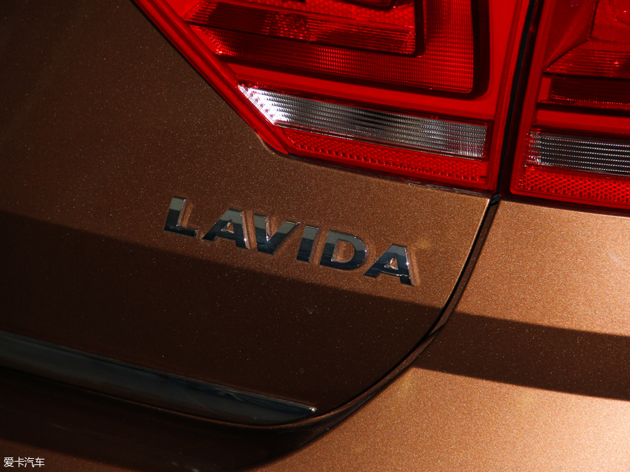 2015݃Ɏ 1.6L Ԅ(dng)m