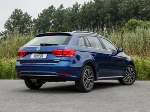 2015款230TSI DSG豪华版 整体外观