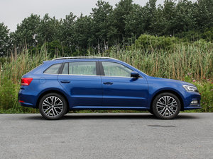 2015款230TSI DSG豪华版 整体外观