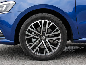 2015230TSI DSGA (ji)^