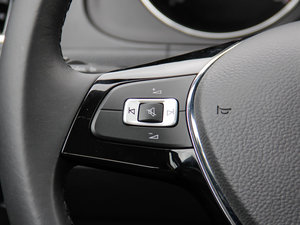 2015230TSI DSGA п؅^