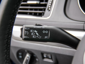 2015230TSI DSGA п؅^