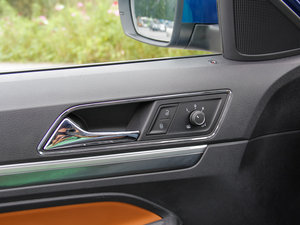 2015230TSI DSGA п؅^