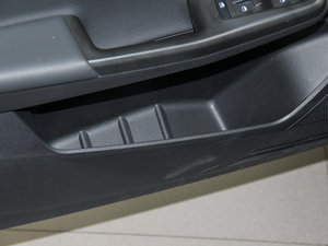 20151.6L Ԅ(dng)A ǰT(mn)(ch)g