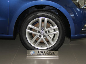 2015款230TSI DSG舒适版 轮圈