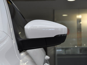 2015款1.6L 自动舒适版 后视镜