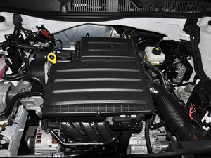 2015款1.6L 自动舒适版 其它