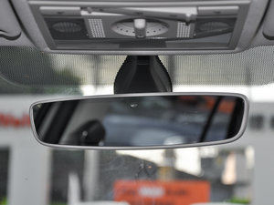2016款230TSI DSG 豪华版 车内后视镜