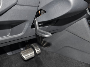 2016230TSI DSG A п؅^