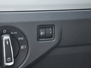 2016230TSI DSG A п؅^