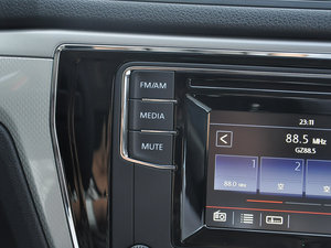 2016230TSI DSG A п؅^