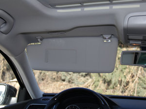 2015款2.0TSI DSG至尊版 空间座椅