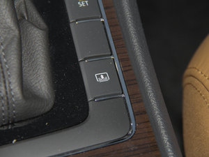 20152.0TSI DSG п؅^