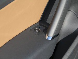 20152.0TSI DSG п؅^