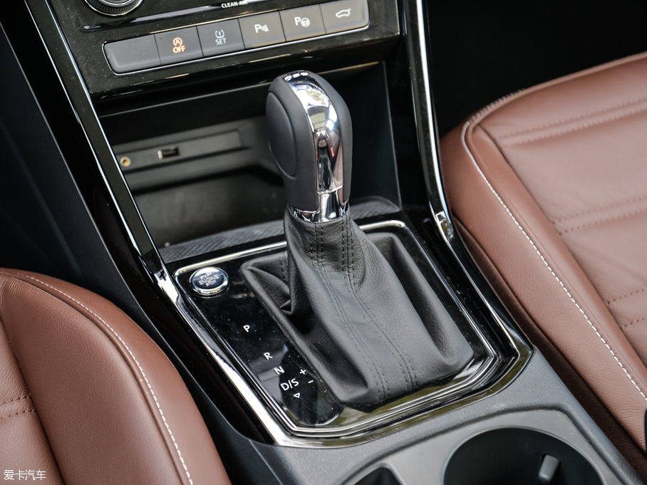 2016; 330TSI Ԅ(dng)A