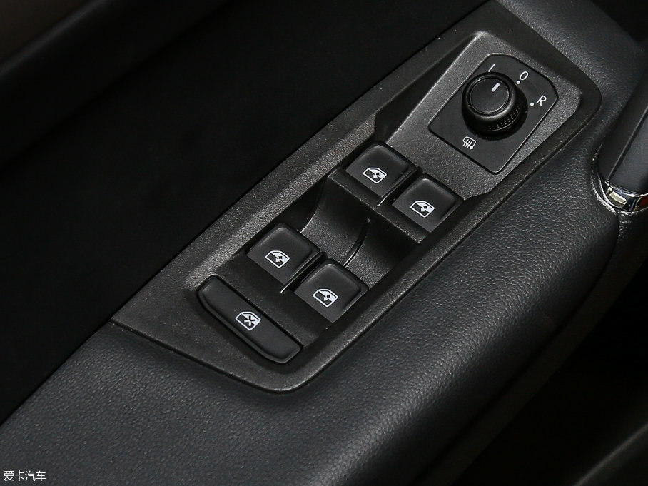 2016; 280TSI ԄŰ 6