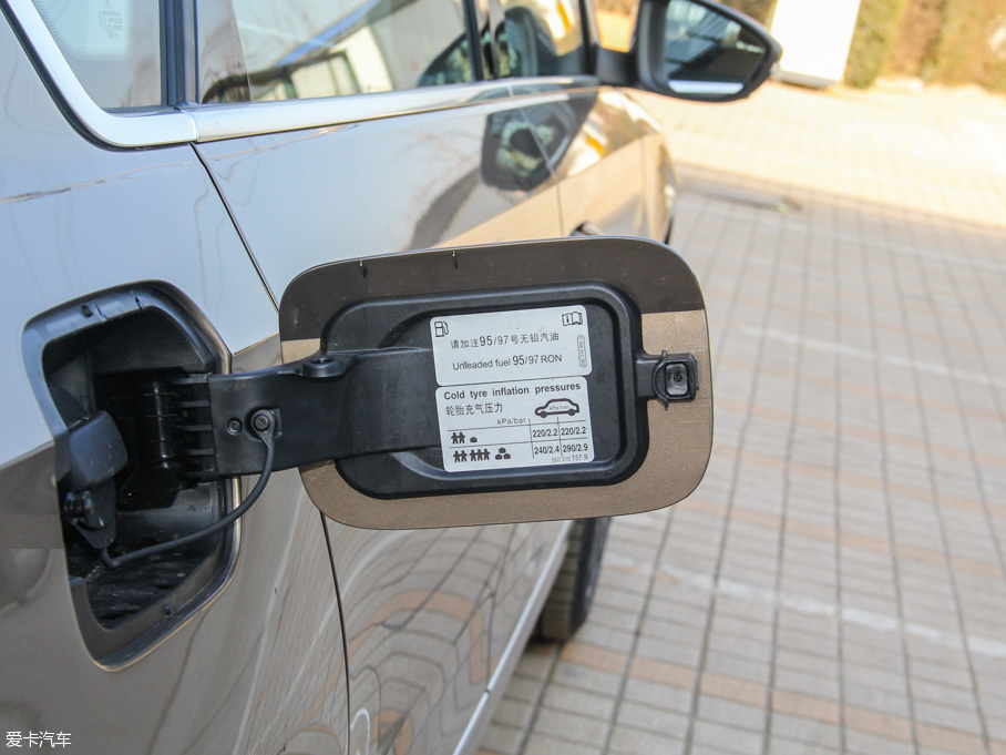 2016�����_�� 330TSI DSG�����