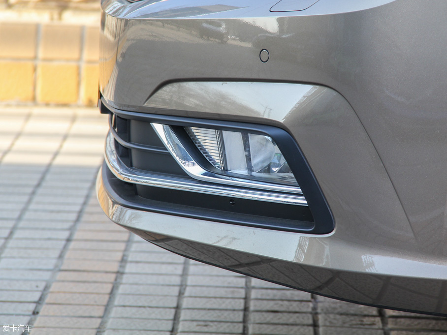 2016�����_�� 330TSI DSG�����