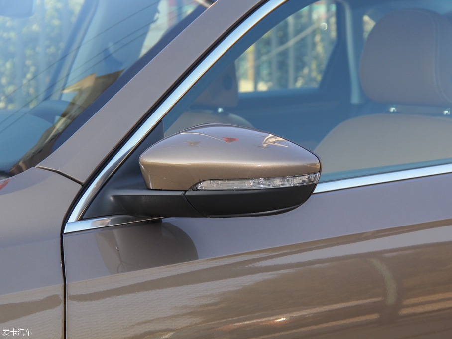 2016�����_�� 330TSI DSG�����