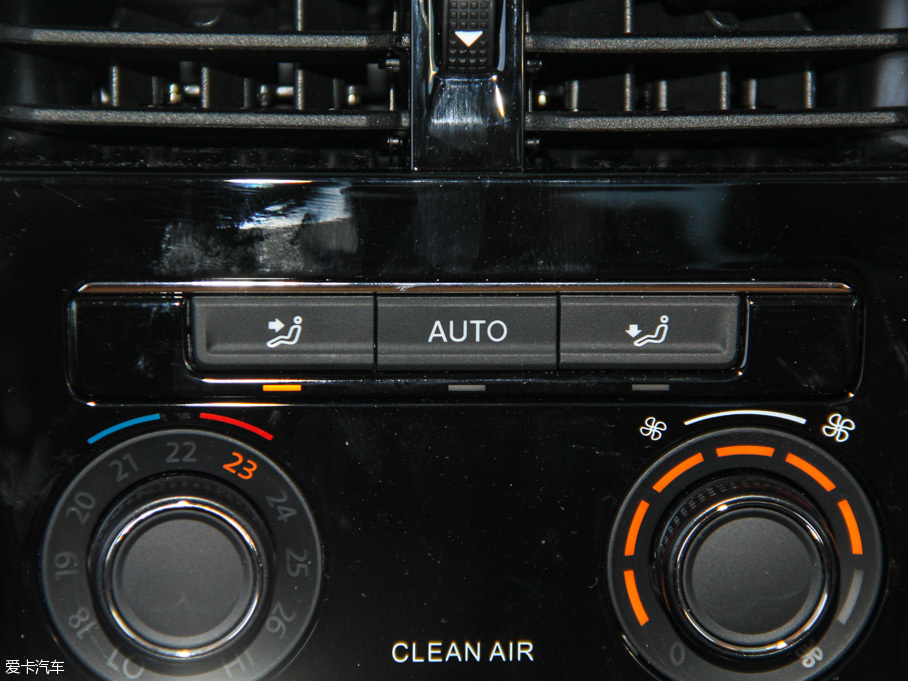 2016�����_�� 330TSI DSG�����