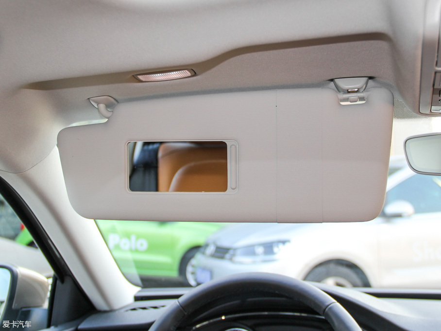 2016�����_�� 330TSI DSG�����