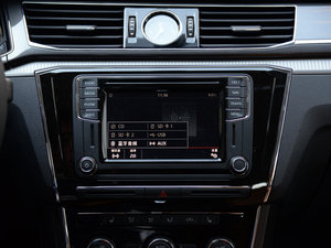 2016330TSI DSG п؅^