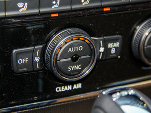 2016330TSI DSG п؅^