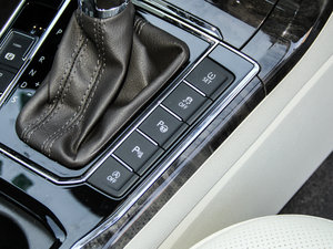 2016380TSI DSG п؅^