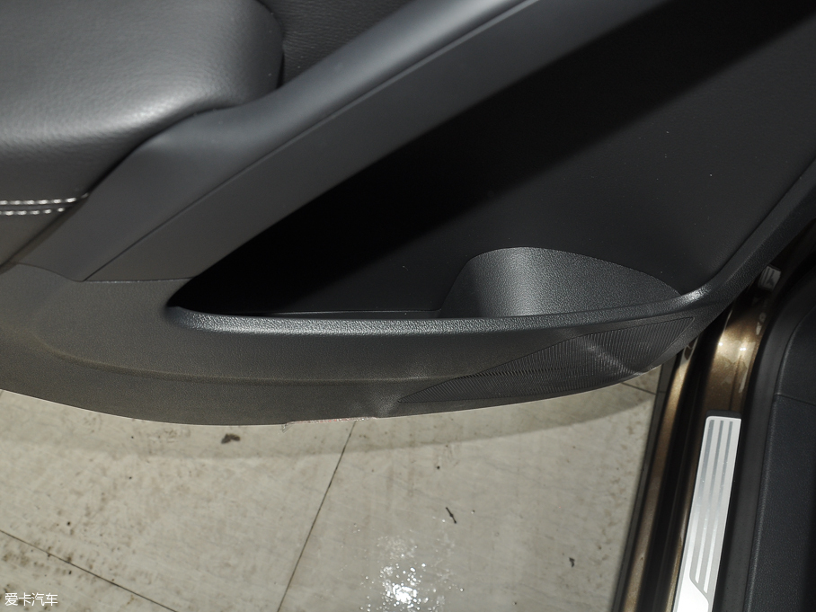 2016;^ 300TSI һwLҕҰ 