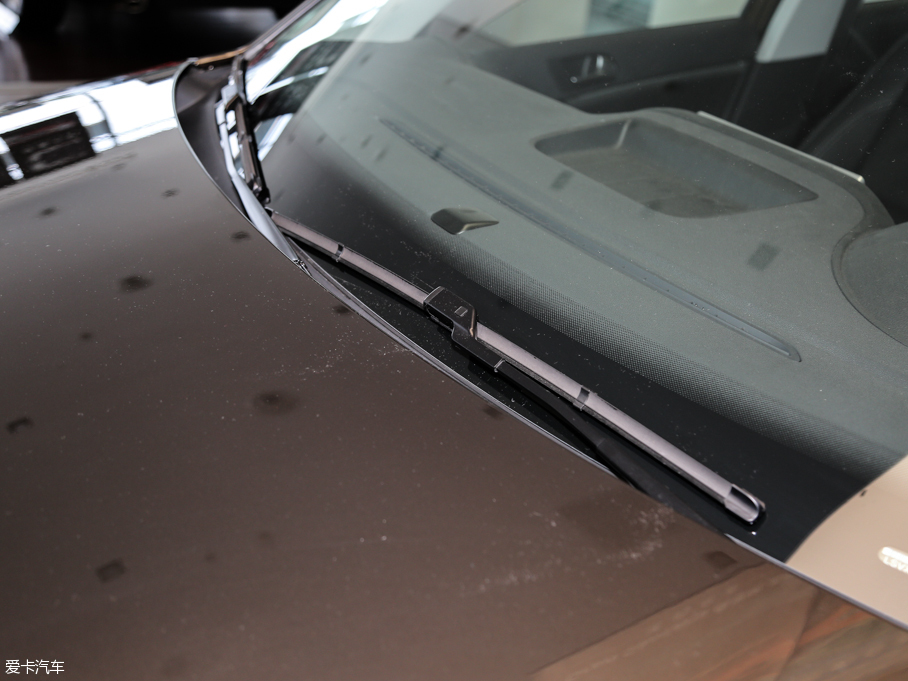 2016;^ 300TSI һwA (q)